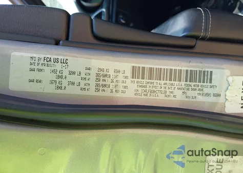 2017 Jeep Grand Cherokee Limited z USA, uszkodzony, nr VIN 1C4RJFBG8HC776128